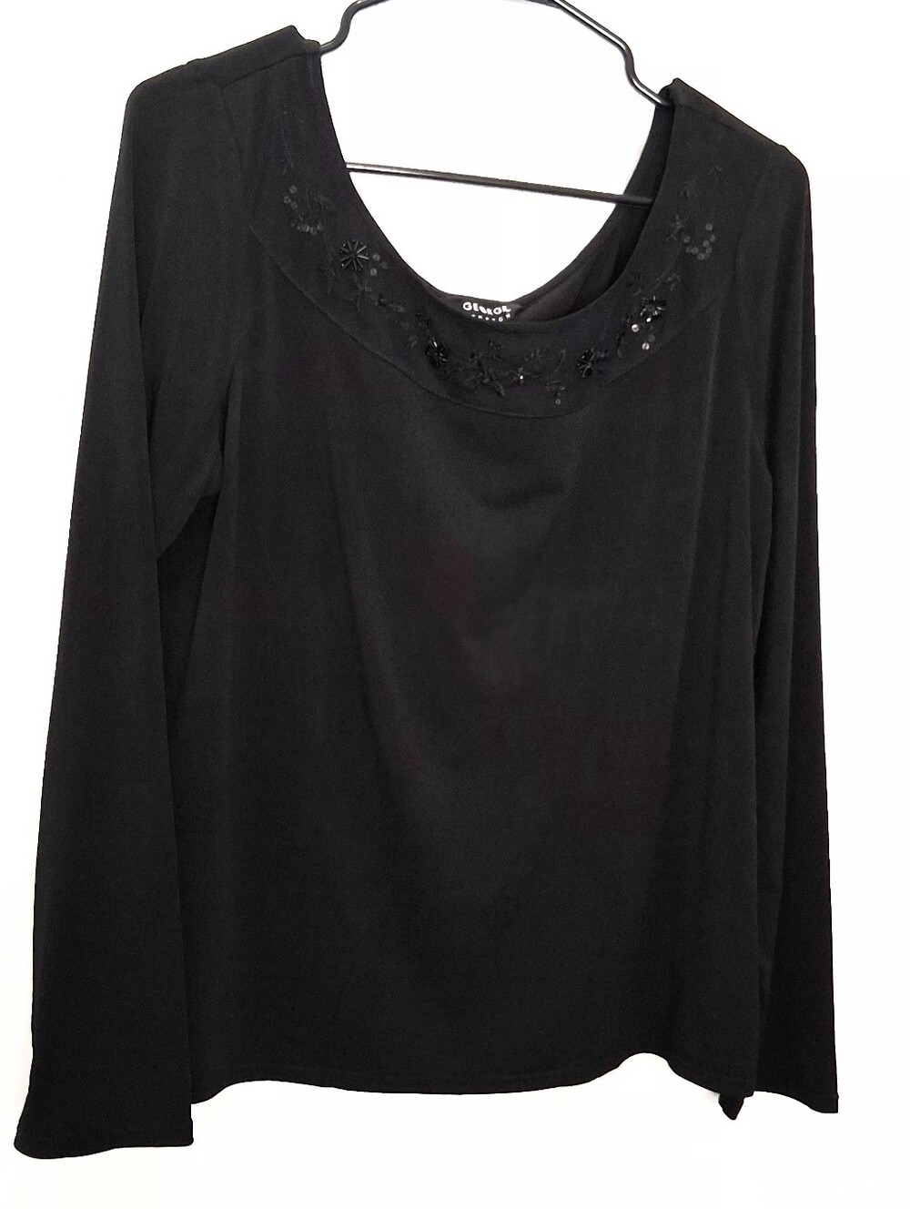 Black Long Sleeve Scoop Neck Top with Beaded Trim Size XL